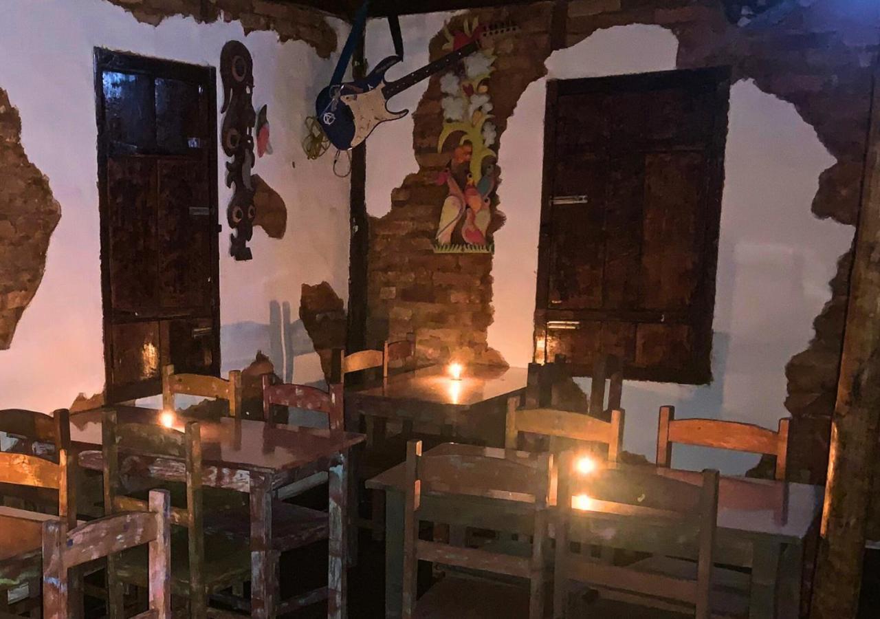 ホテル Pousada E Restaurante Casinha Velha マカコス エクステリア 写真